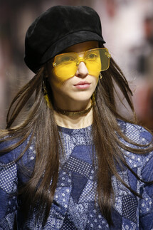 Details Christian Dior , Details Dior Fall 2018 Ready-to-Wear , Детали показа Кристиан Диор , Детали показа Диор осень зима 2018 , Fashion show , неделя моды в Париже , PFW , Мария Грация Кьюри , Mainstyles